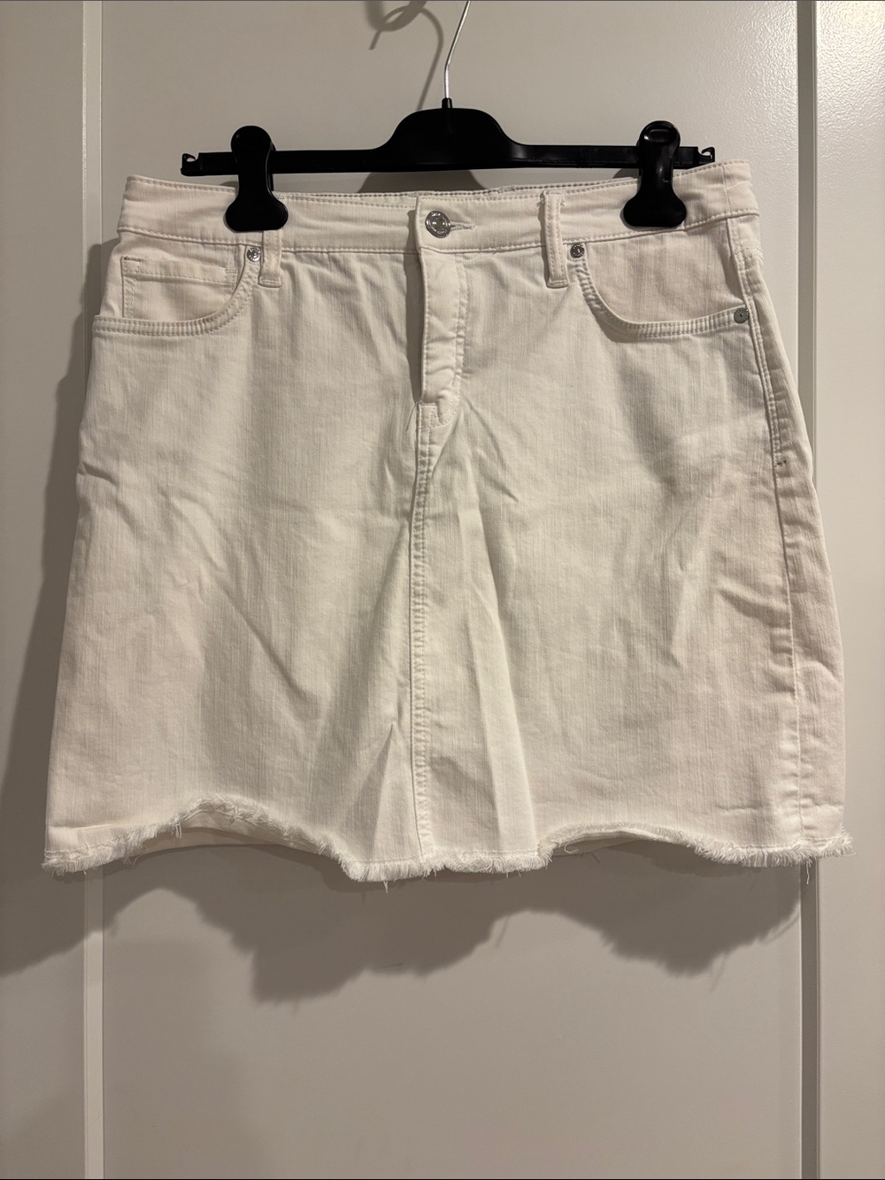 Tommy Bahama Women’s Denim White Skirt 12